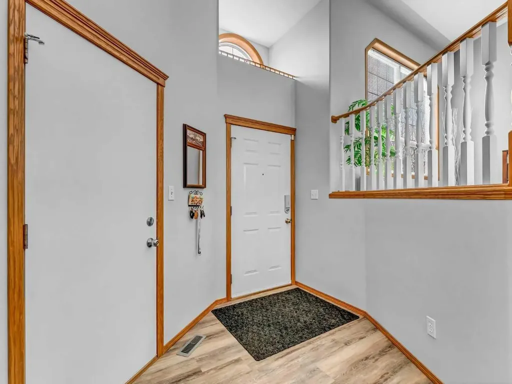 123 Upland Road W Brooks AB T1R0P9
