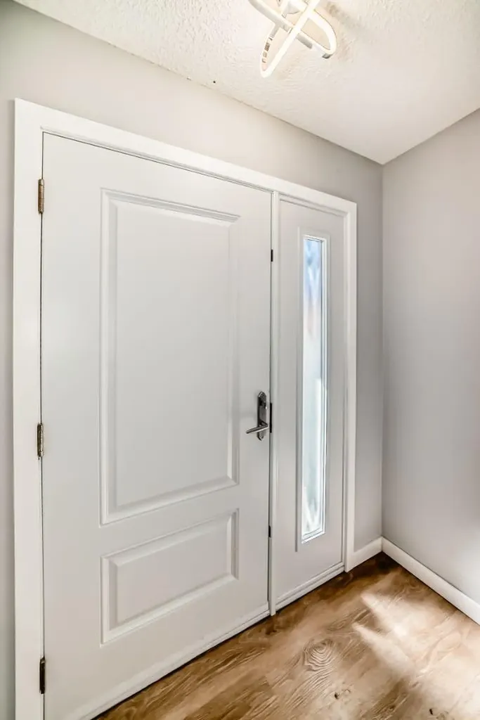 6915 Ranchview Drive NW Calgary AB T3G 1R8