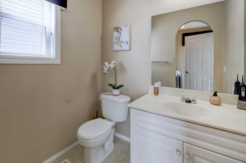 22 Tarington Landing NE Calgary AB T3J 4T8
