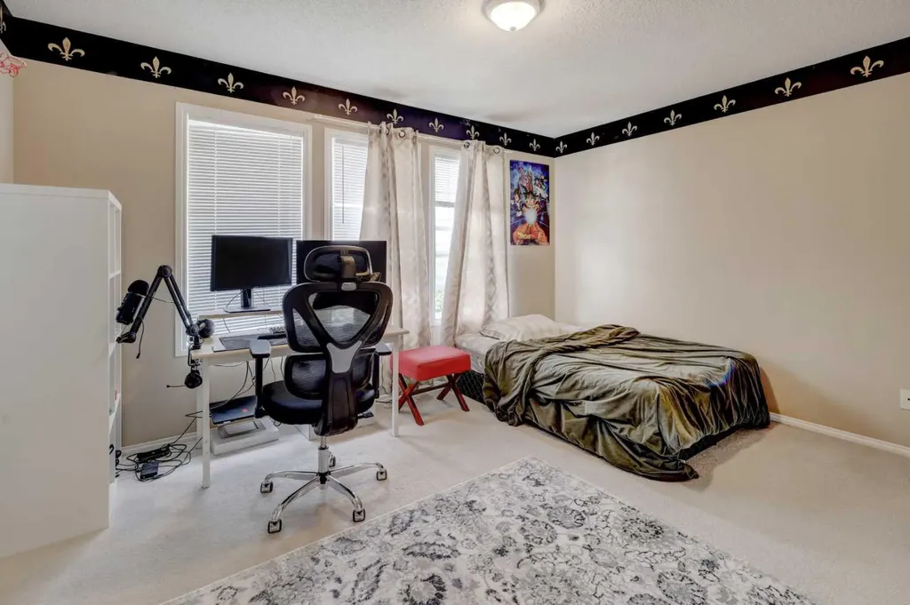22 Tarington Landing NE Calgary AB T3J 4T8