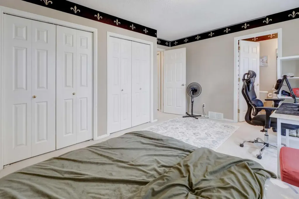 22 Tarington Landing NE Calgary AB T3J 4T8