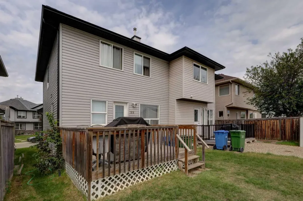 22 Tarington Landing NE Calgary AB T3J 4T8