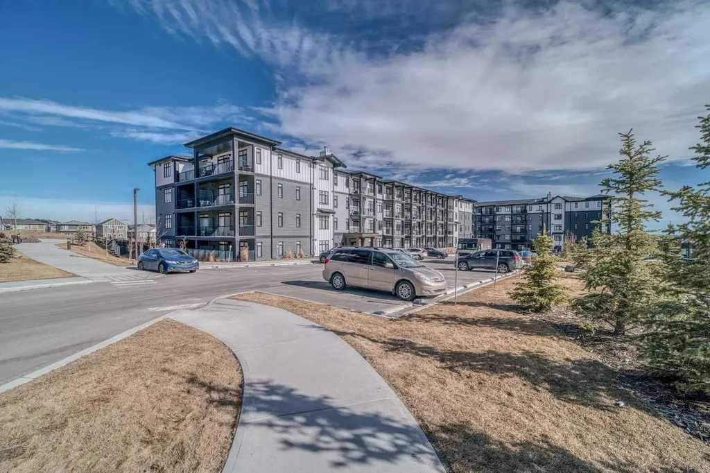 40 Sage Hill Walk NW Calgary AB T3R 2C5