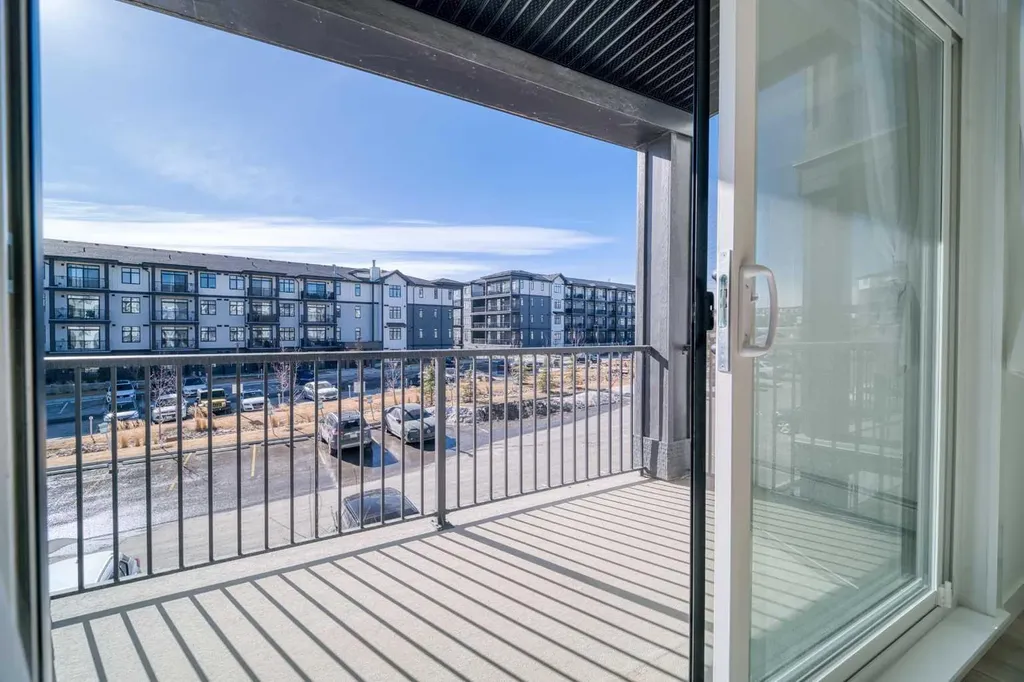 40 Sage Hill Walk NW Calgary AB T3R 2C5