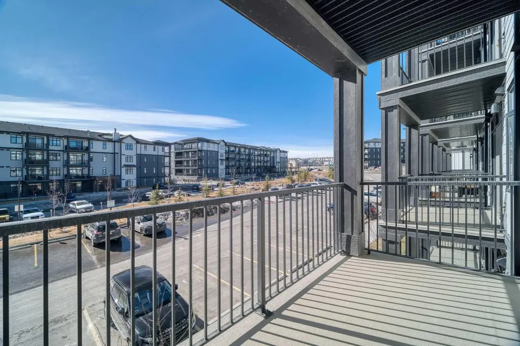 40 Sage Hill Walk NW Calgary AB T3R 2C5