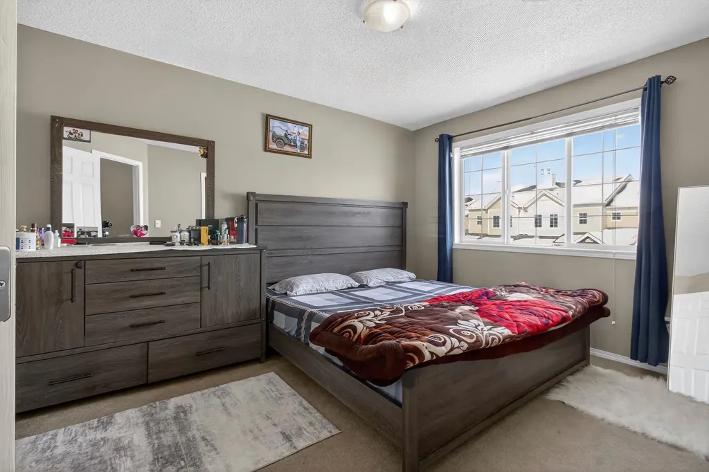 113 Country Village Lane NE Calgary AB T3K0E8