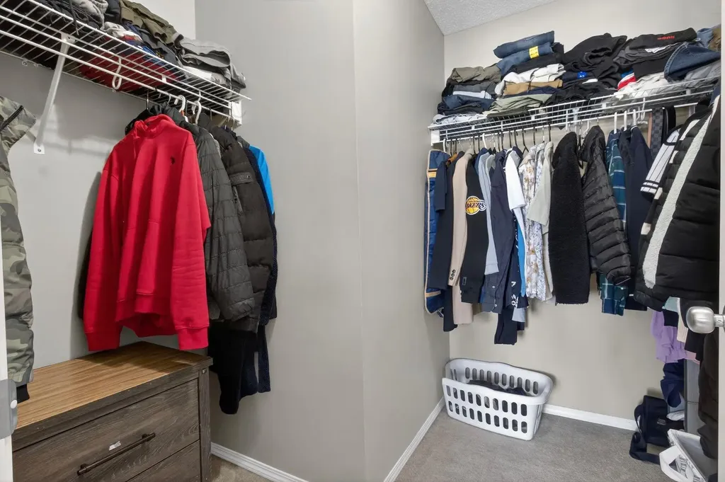 113 Country Village Lane NE Calgary AB T3K0E8