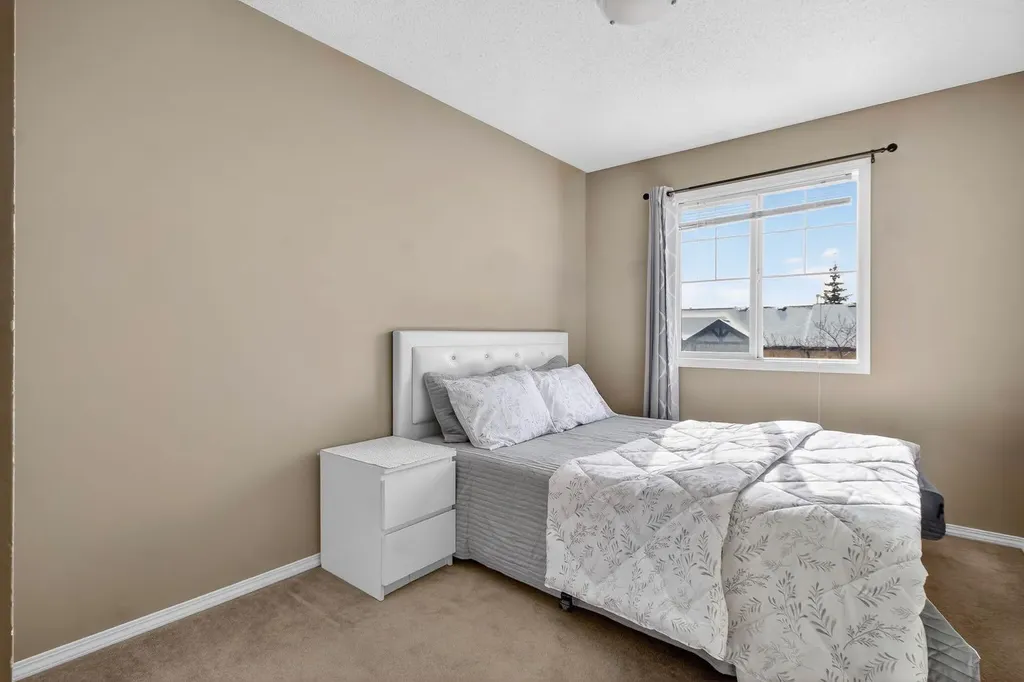113 Country Village Lane NE Calgary AB T3K0E8