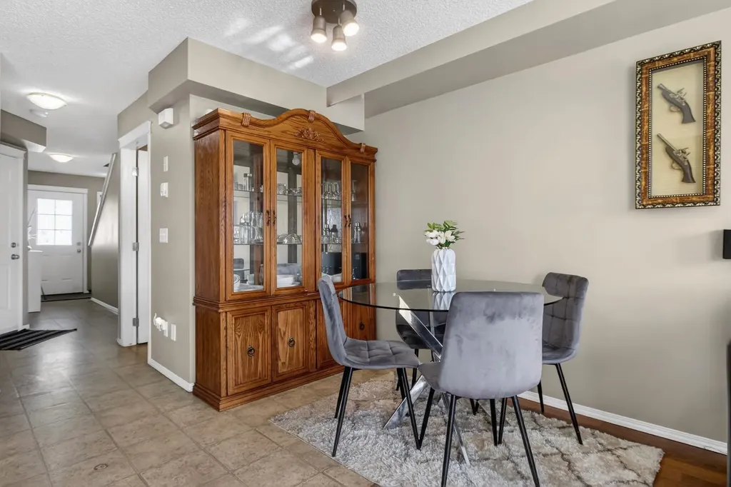 113 Country Village Lane NE Calgary AB T3K0E8
