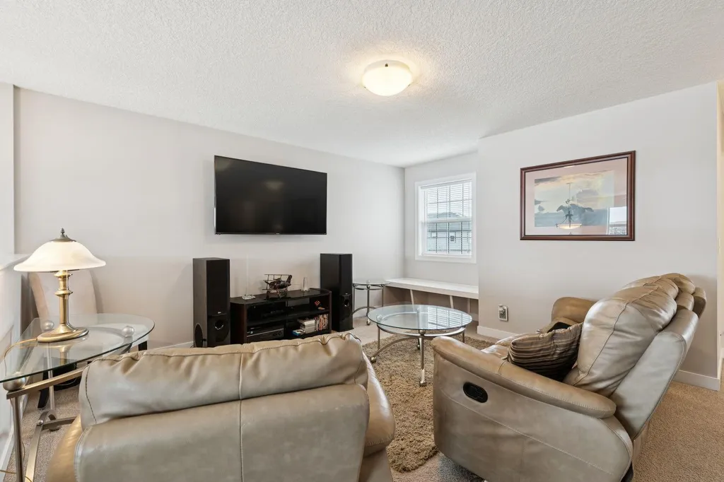 248 Copperpond Circle SE Calgary AB T2Z 0R3
