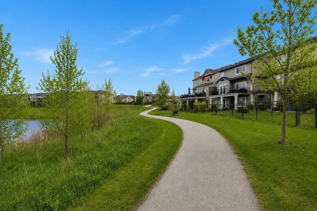 248 Copperpond Circle SE Calgary AB T2Z 0R3