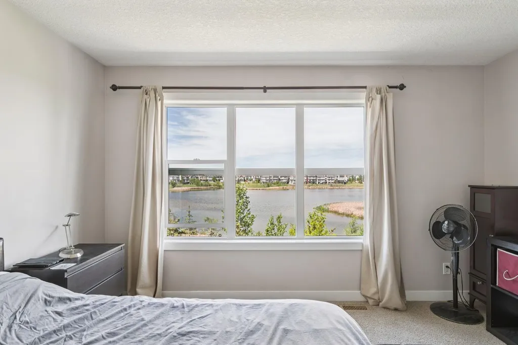 248 Copperpond Circle SE Calgary AB T2Z 0R3