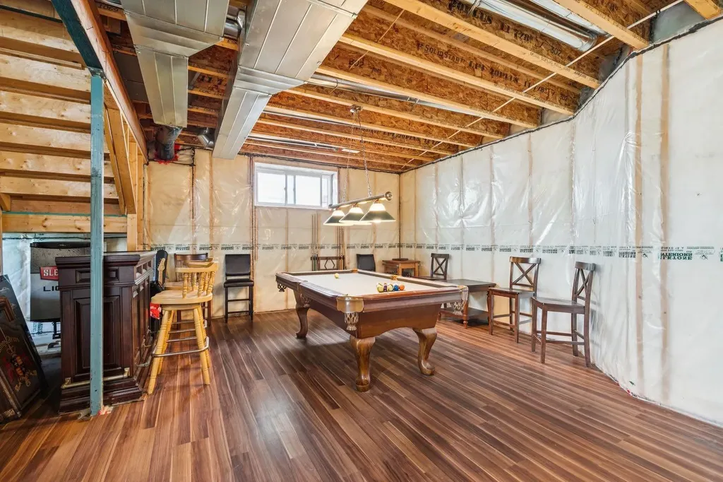 248 Copperpond Circle SE Calgary AB T2Z 0R3