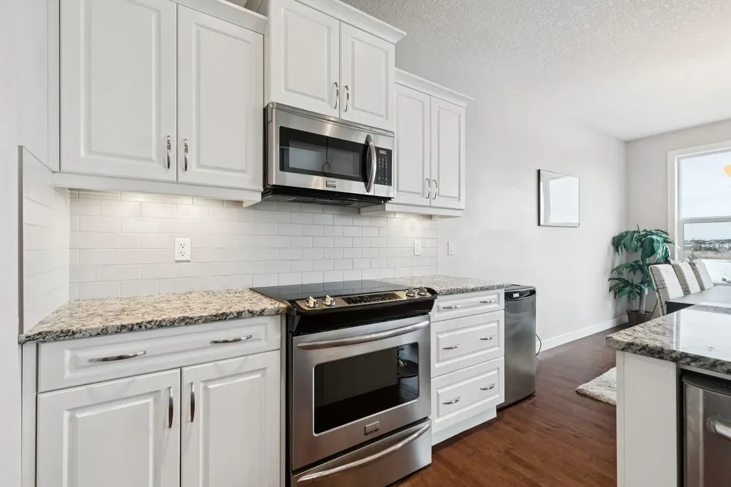 248 Copperpond Circle SE Calgary AB T2Z 0R3