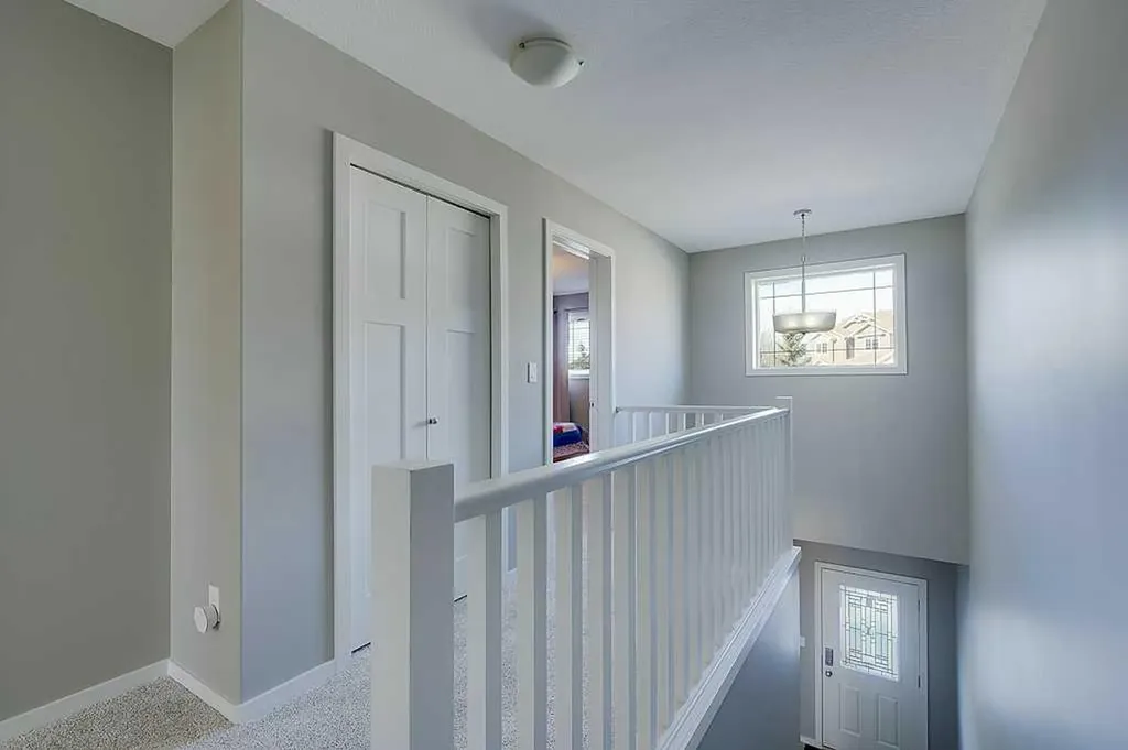 5301 Windward Place Sylvan Lake AB T4S 0H5