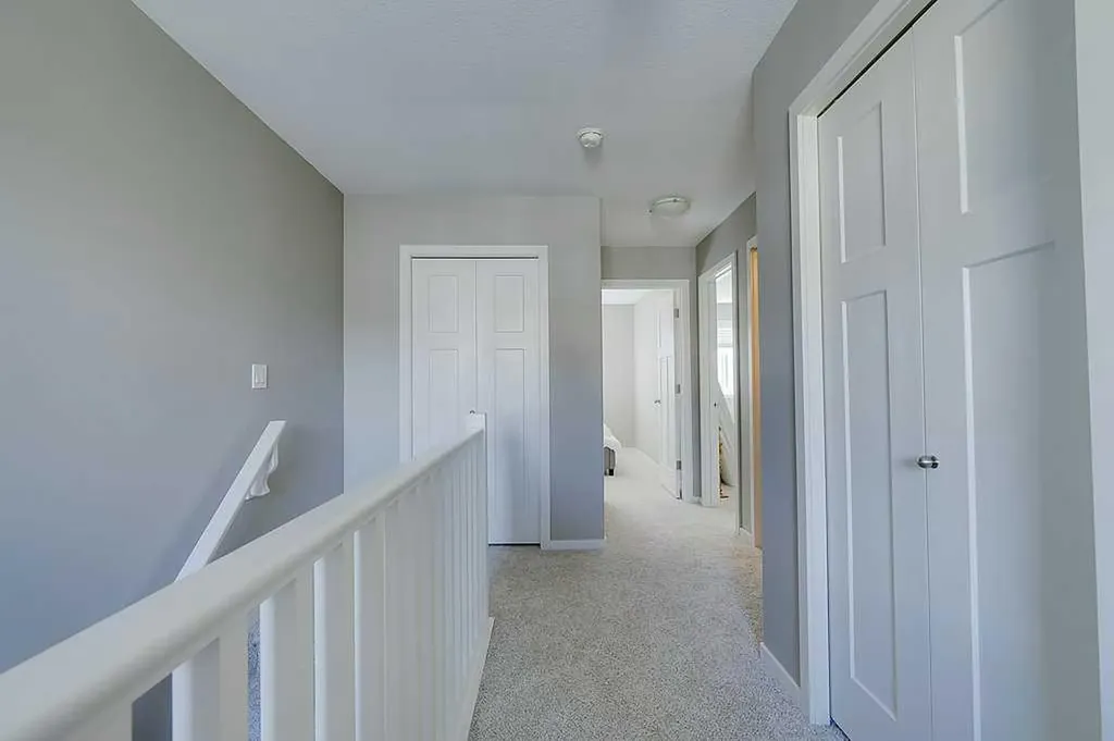 5301 Windward Place Sylvan Lake AB T4S 0H5