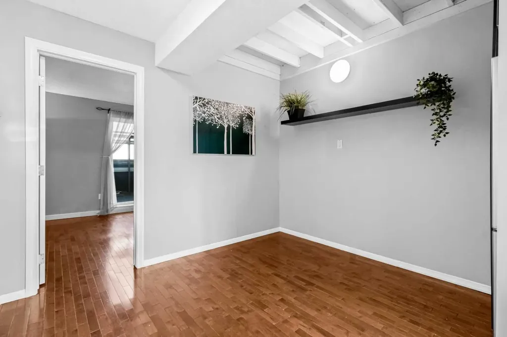 3726 Centre Street NE Calgary AB T2E 2Y3