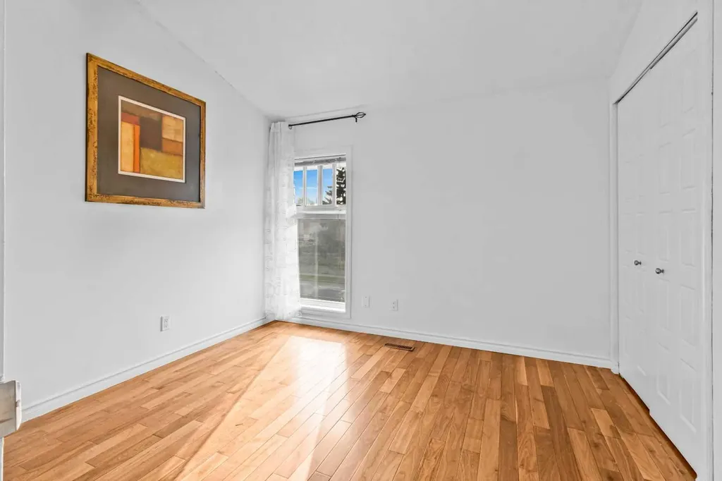 3726 Centre Street NE Calgary AB T2E 2Y3