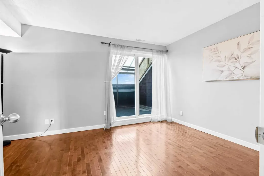 3726 Centre Street NE Calgary AB T2E 2Y3