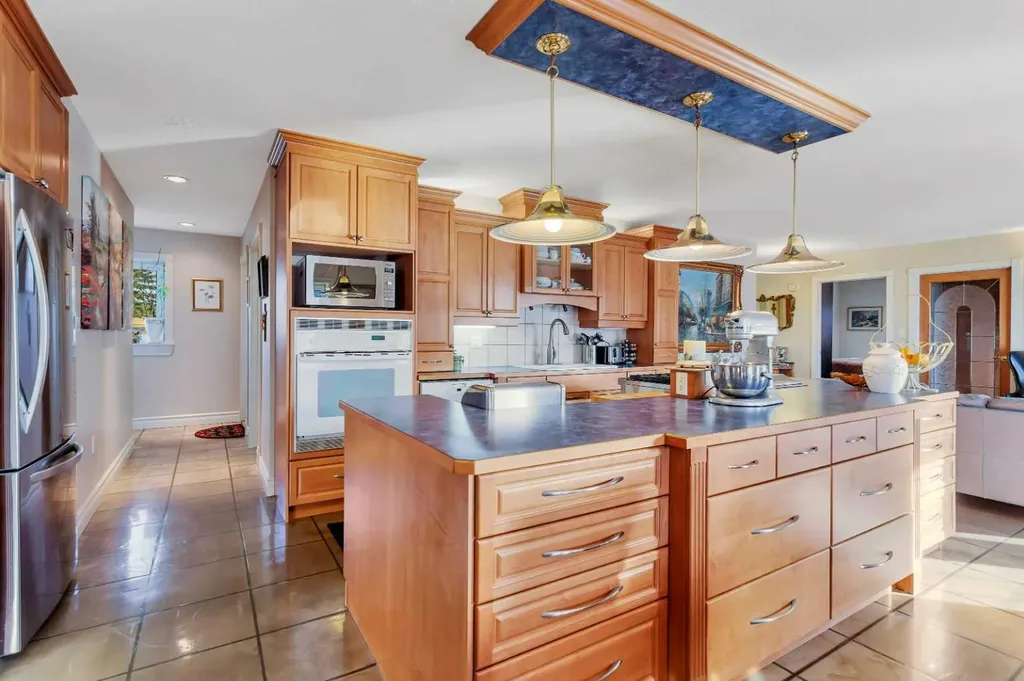 31442 Range Road 45 Rural Mountain View County AB T0M 1X0