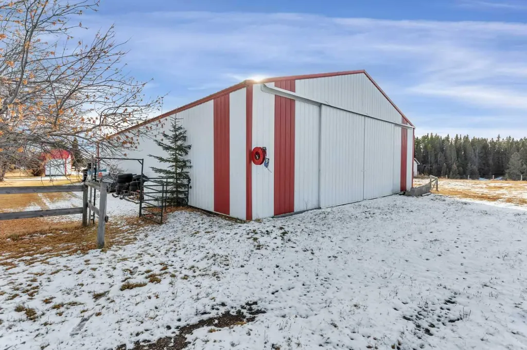 31442 Range Road 45 Rural Mountain View County AB T0M 1X0
