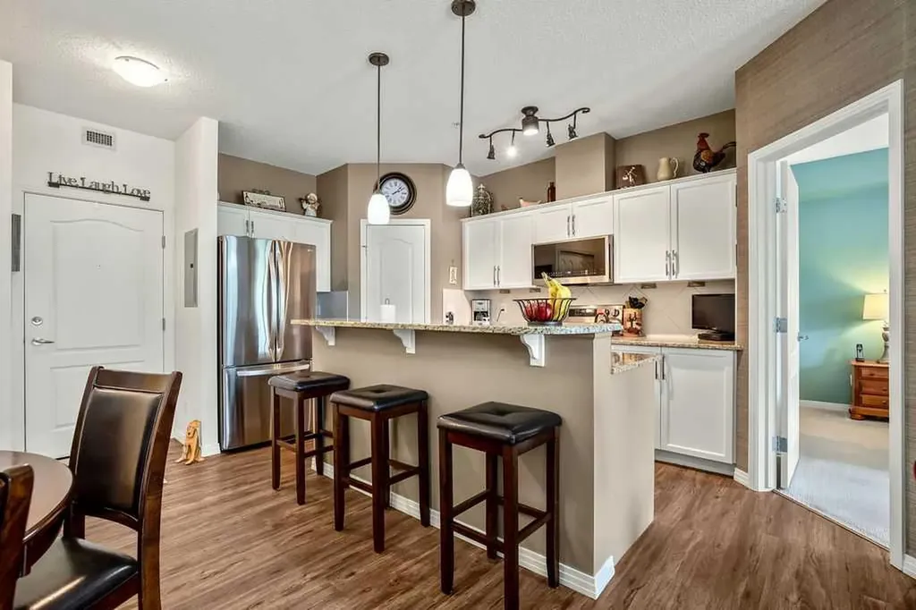1 Crystal Green Lane Okotoks AB T1S 0C5