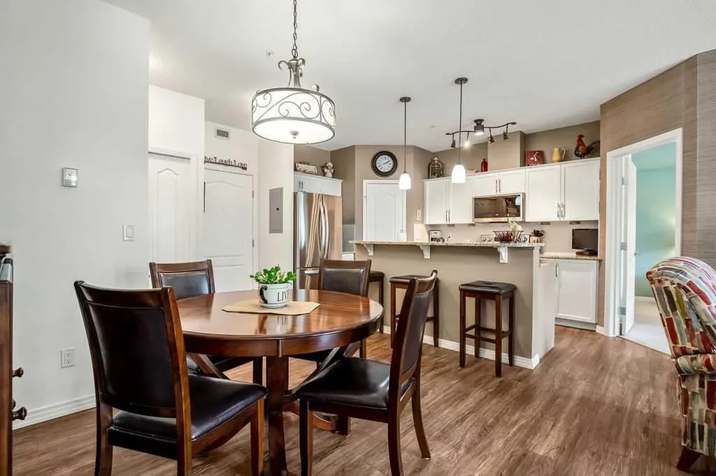 1 Crystal Green Lane Okotoks AB T1S 0C5