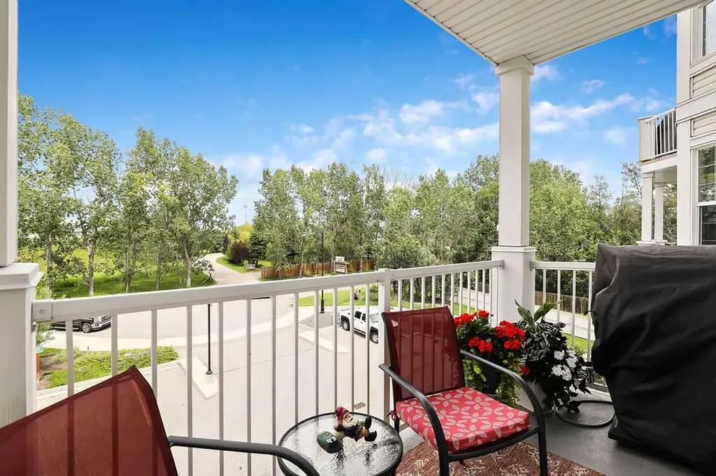 1 Crystal Green Lane Okotoks AB T1S 0C5