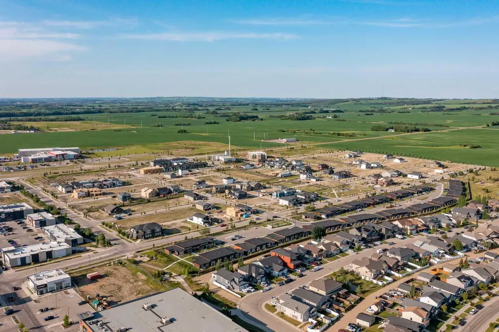 23 Tipping Avenue Red Deer AB T4P 0Y9