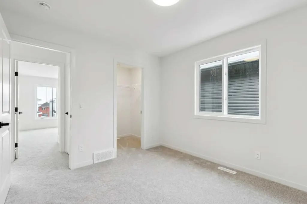 823 Bayview Terrace SW Airdrie AB T4B4G2