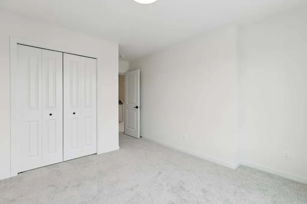 823 Bayview Terrace SW Airdrie AB T4B4G2