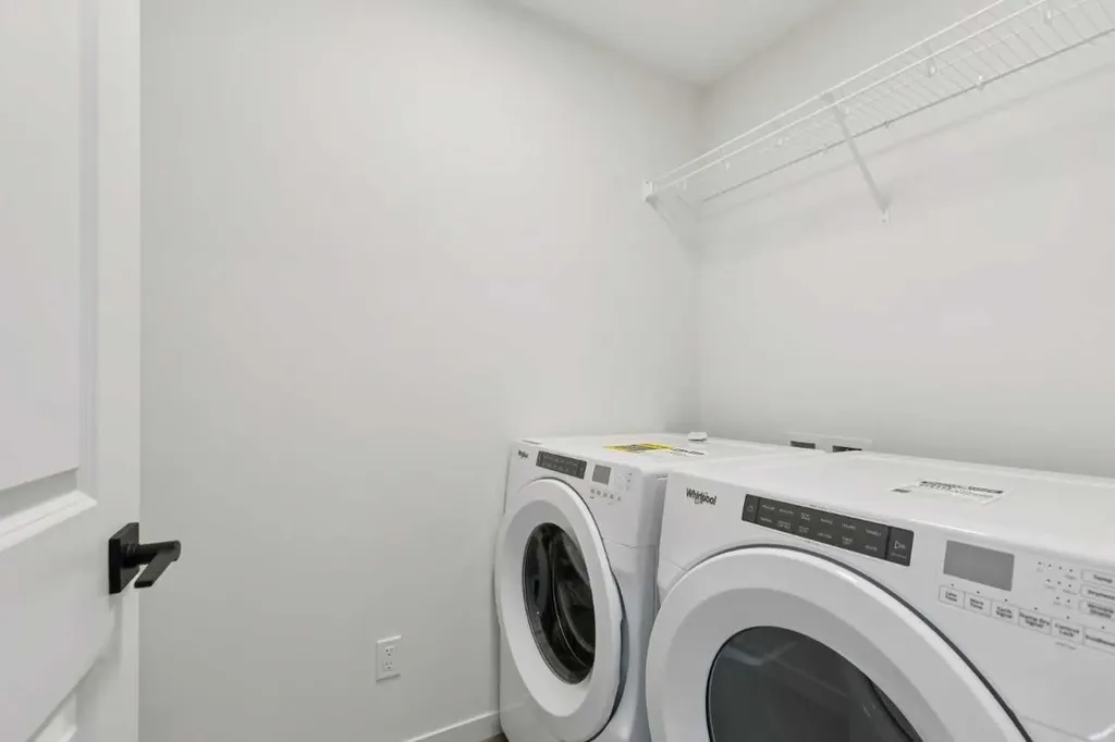 823 Bayview Terrace SW Airdrie AB T4B4G2