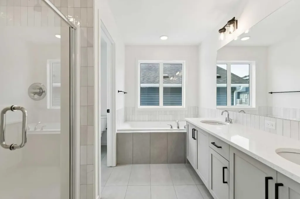 823 Bayview Terrace SW Airdrie AB T4B4G2