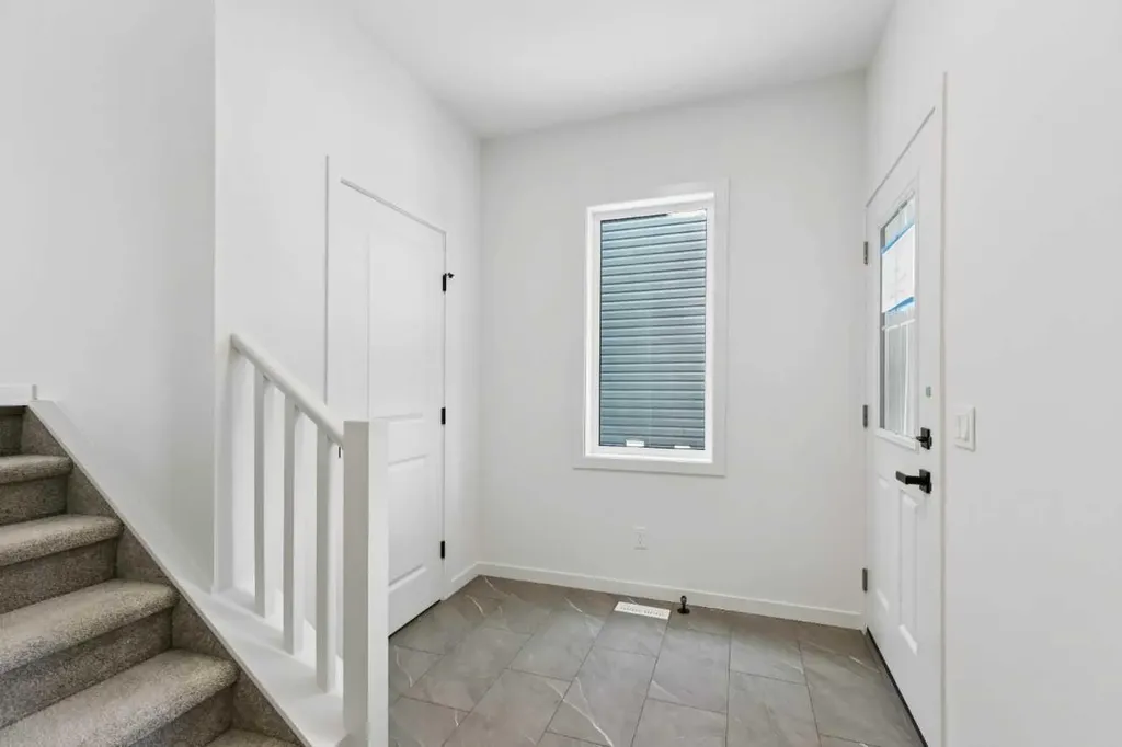 823 Bayview Terrace SW Airdrie AB T4B4G2
