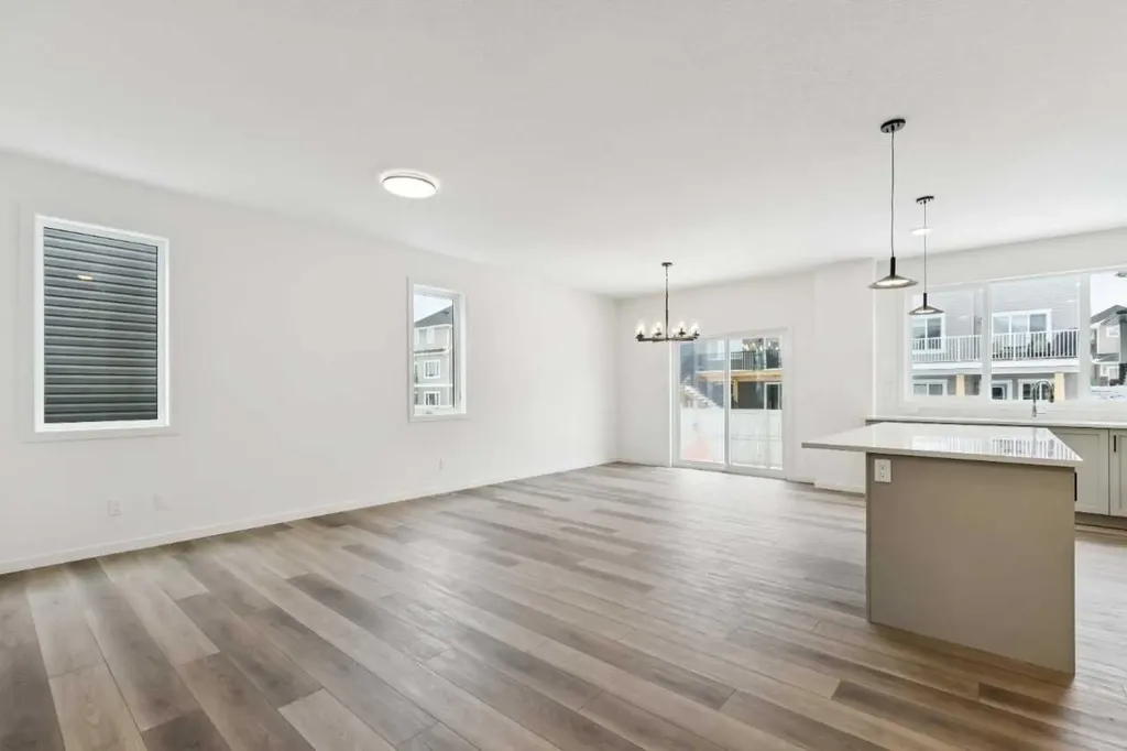 823 Bayview Terrace SW Airdrie AB T4B4G2