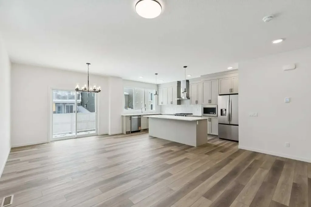 823 Bayview Terrace SW Airdrie AB T4B4G2