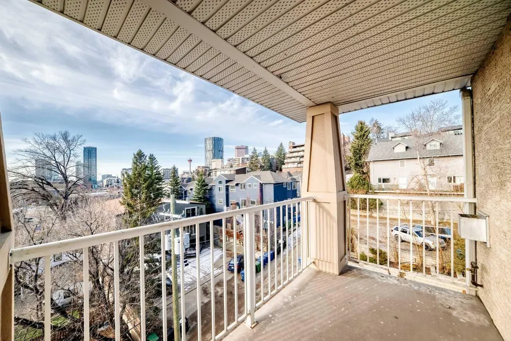 417 3 Avenue NE Calgary AB T2E 0H7