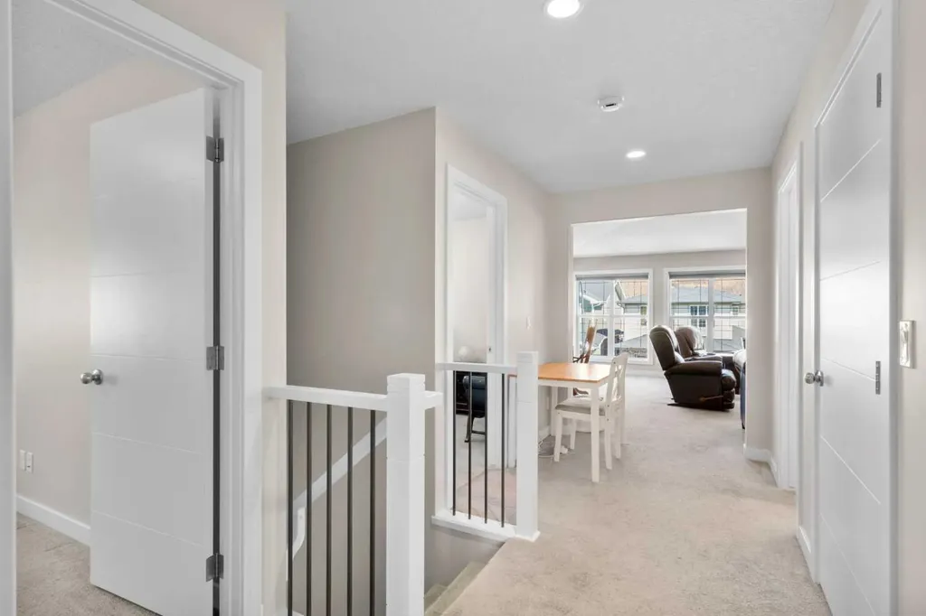 82 Cranbrook Crescent SE Calgary AB T3M 2C3