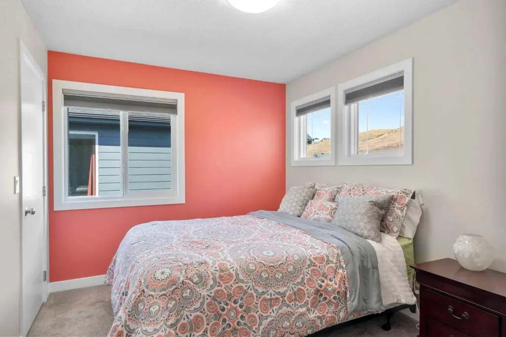 82 Cranbrook Crescent SE Calgary AB T3M 2C3