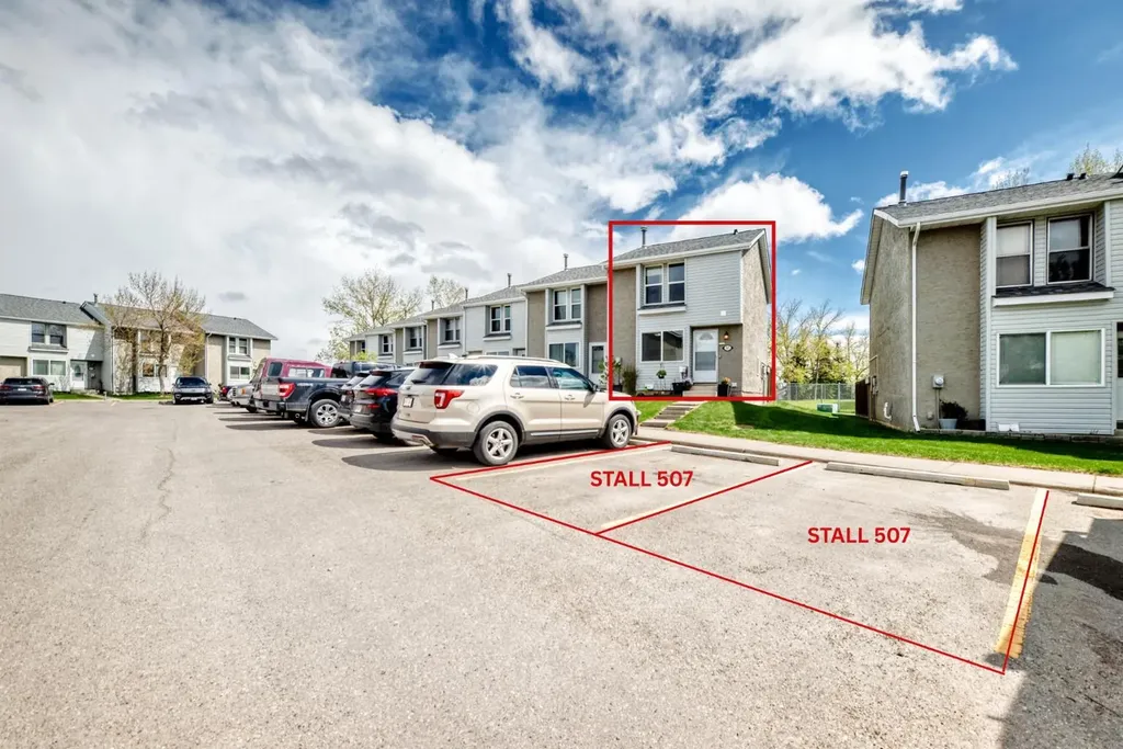 700 Allen Street SE Airdrie AB T4B 1E8