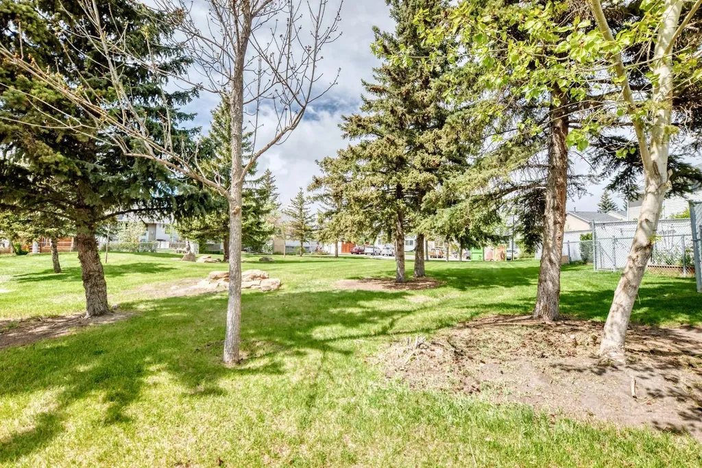 700 Allen Street SE Airdrie AB T4B 1E8