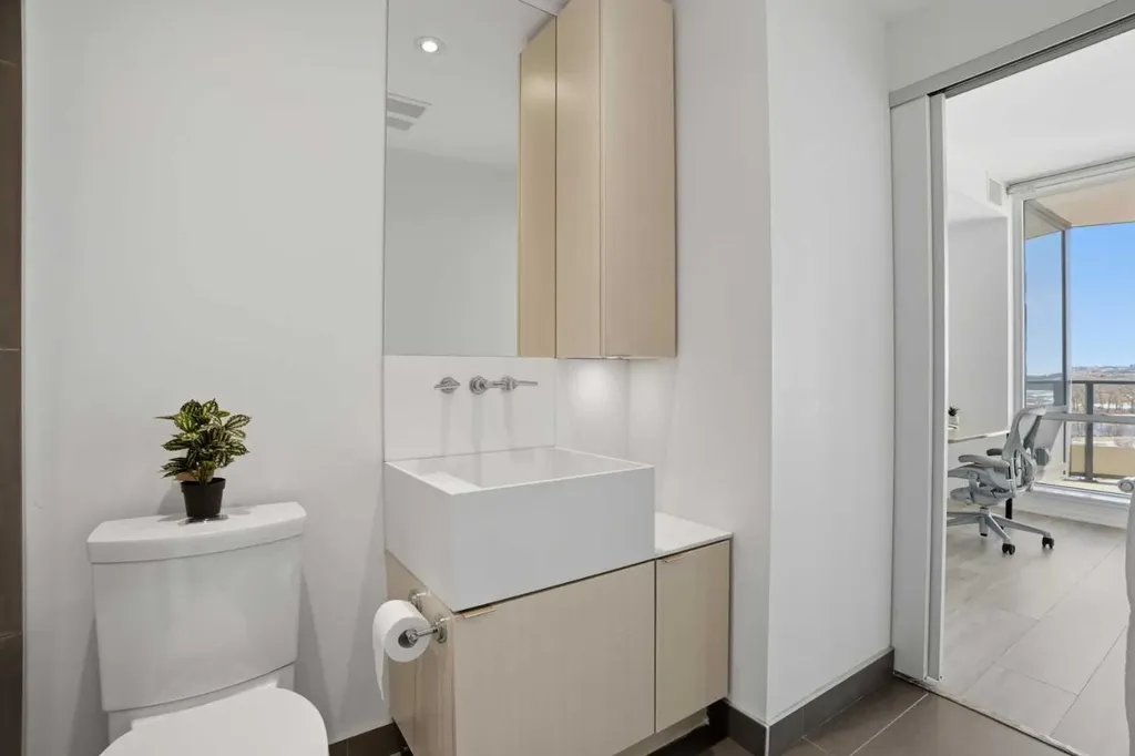 615 6 Avenue SE Calgary AB T2G 1S2
