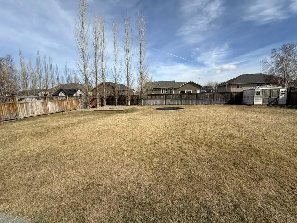222 6a Street Stirling AB T0K 2E0