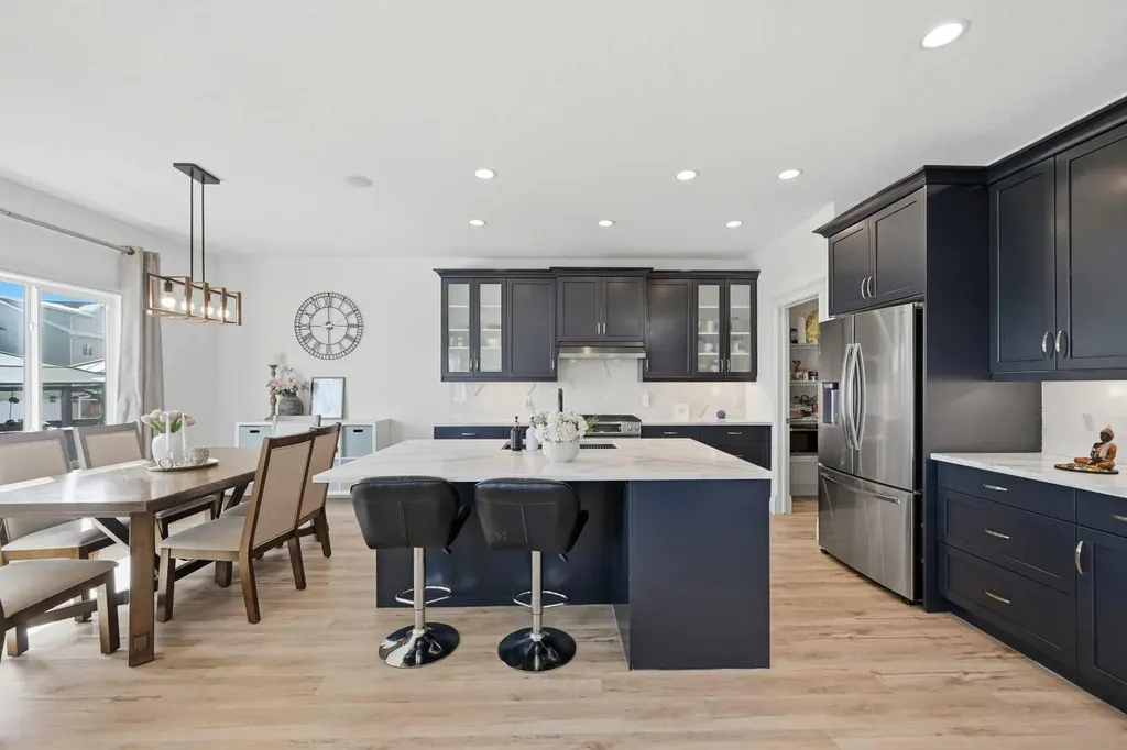 1153 Kingston Crescent SE Airdrie AB T4A0G1