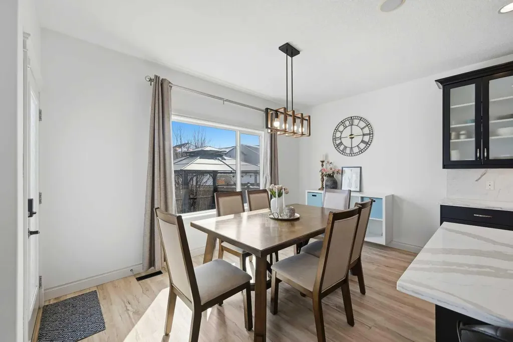 1153 Kingston Crescent SE Airdrie AB T4A0G1