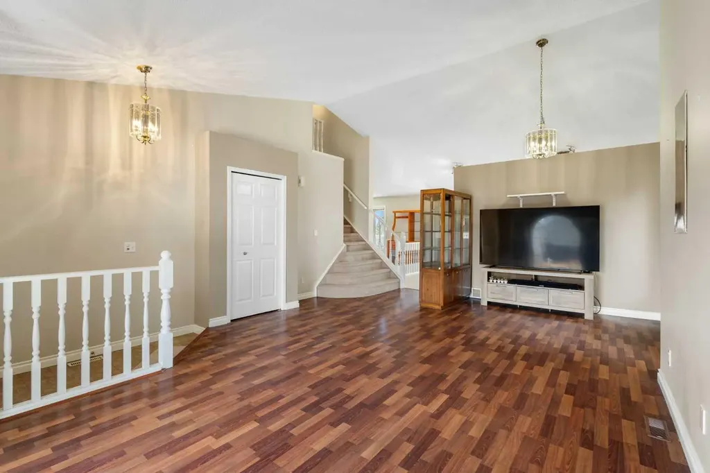 103 Riverside Way SE Calgary AB T2C 3V8