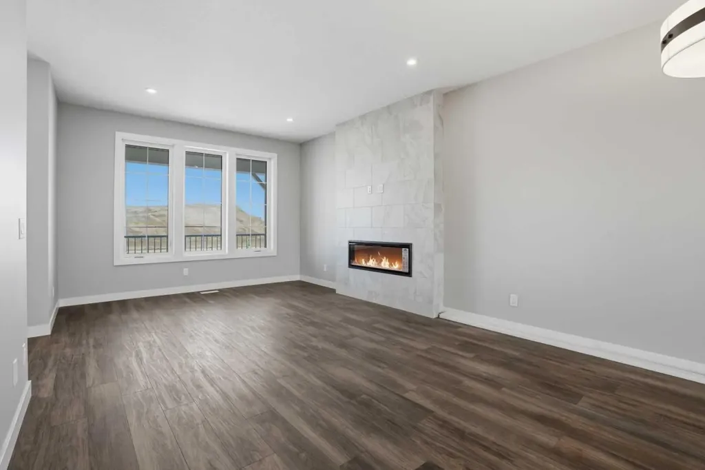 229 Bridgeport Gate Chestermere AB T1X 3E2