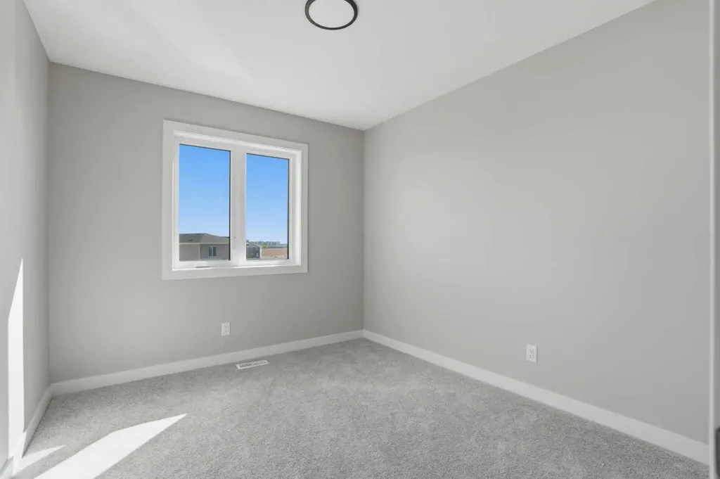 229 Bridgeport Gate Chestermere AB T1X 3E2