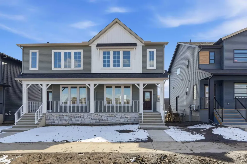 229 Bridgeport Gate Chestermere AB T1X 3E2
