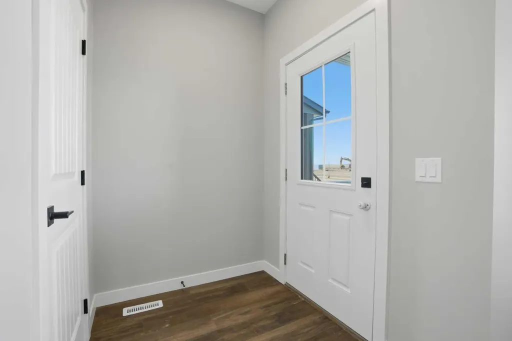 229 Bridgeport Gate Chestermere AB T1X 3E2